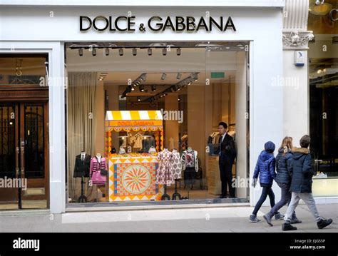 dolce gabbana shop online uk|More.